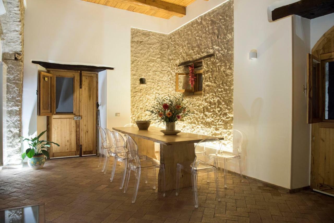 B&B Rifugio Tra Gli Ulivi 坎帕尼亚 外观 照片
